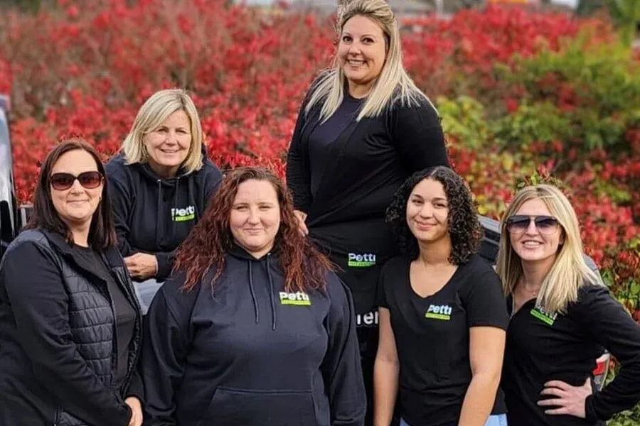 petti pest control employees